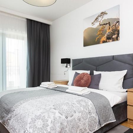 Old Town Rajska Street Apartment Krakow Ngoại thất bức ảnh