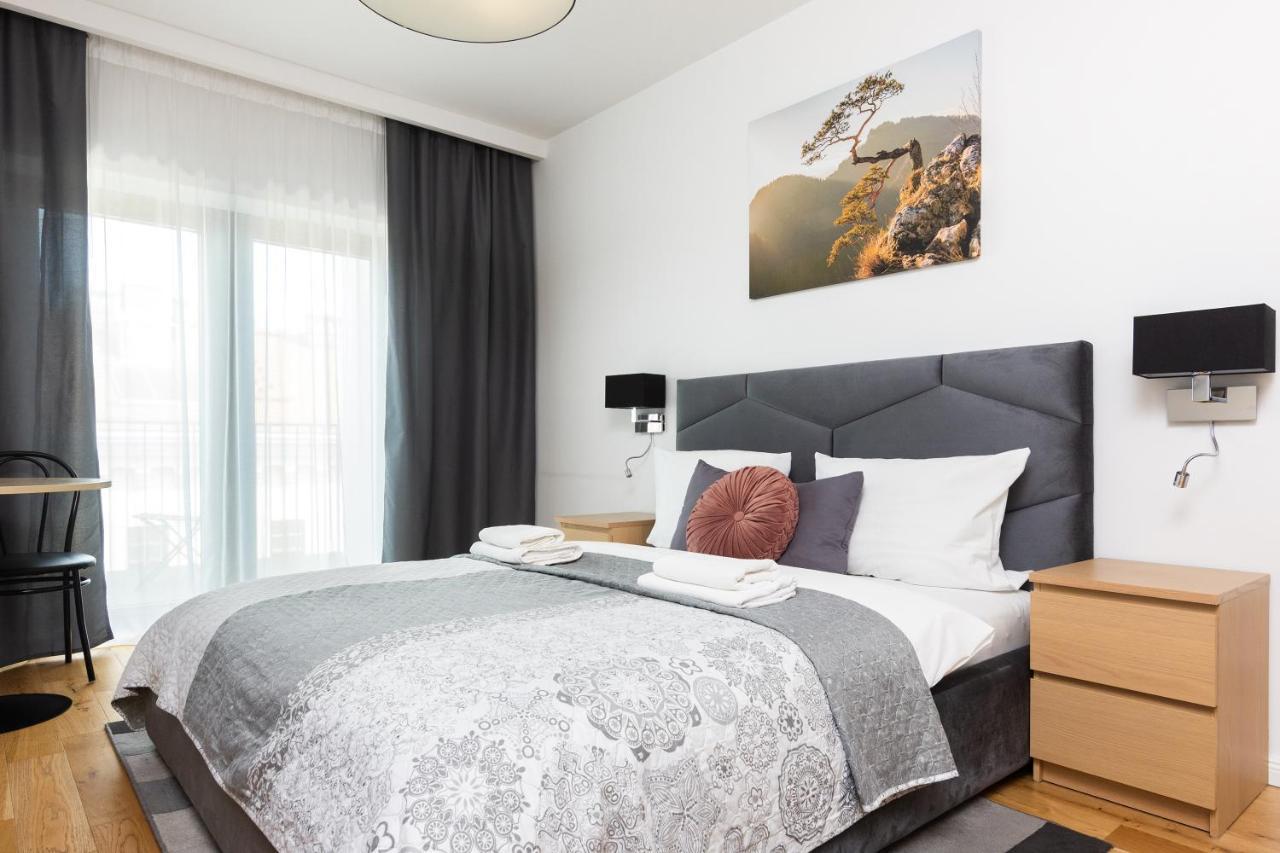 Old Town Rajska Street Apartment Krakow Ngoại thất bức ảnh